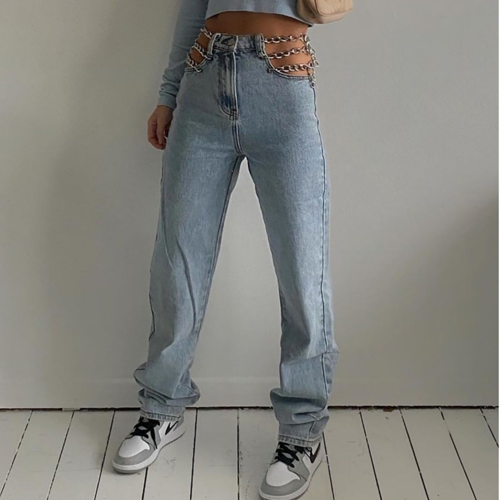 Side chains straight leg jeans